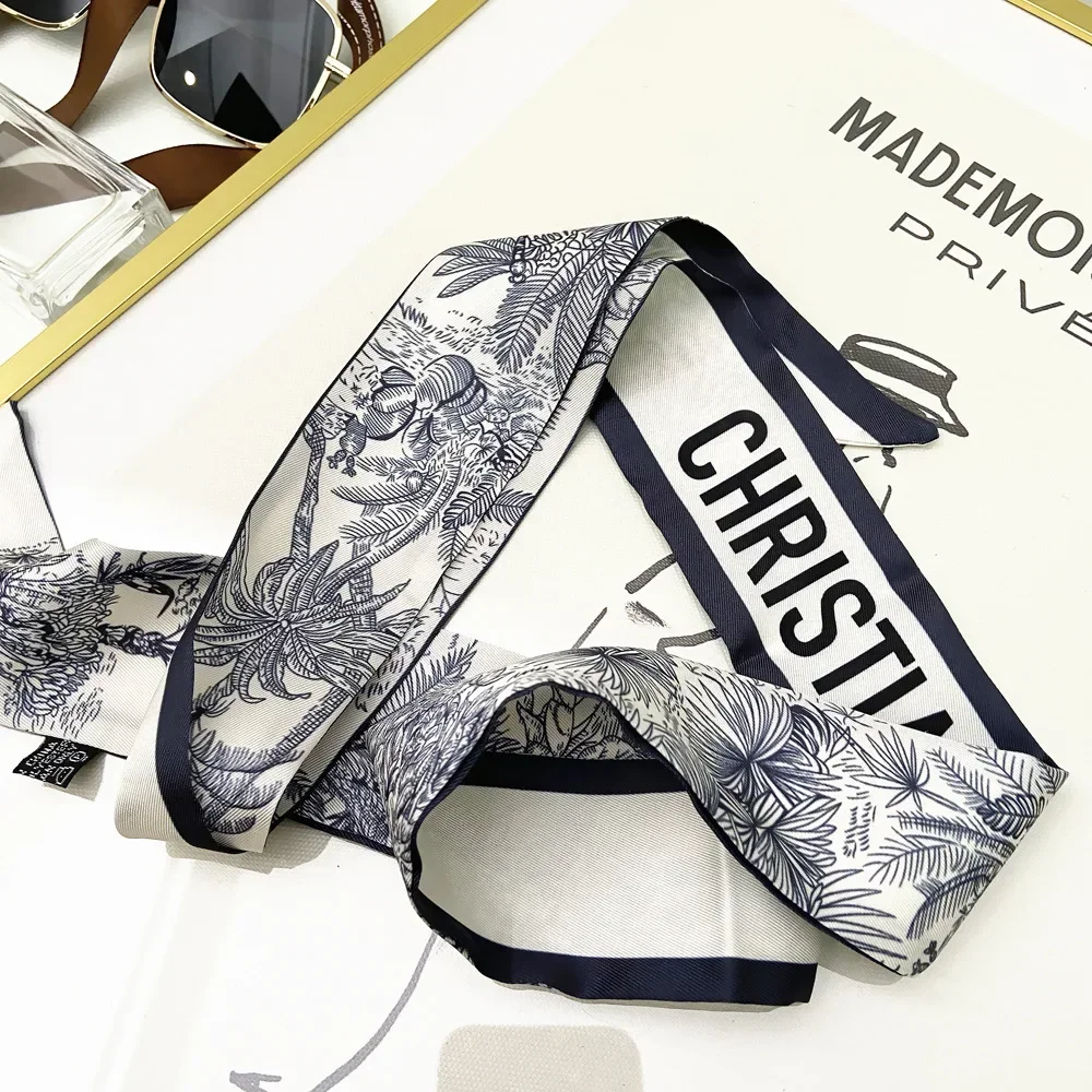 Extended Ribbon Scarf, Silk Ha - Travel Accessories Pouch のレビューと価格