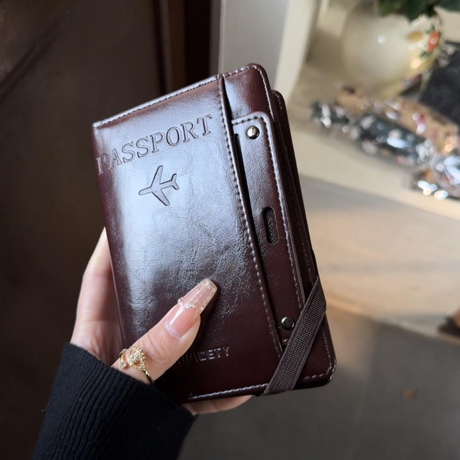 Passport Holder and Wallet in  - Travel Accessories Essentials のレビューと価格