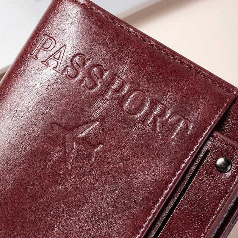 Passport Holder and Wallet in  - Travel Accessories Essentials のレビューと価格