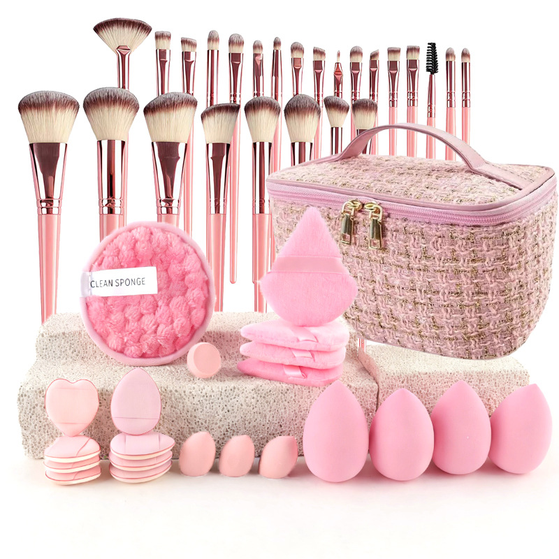Makeup Brush Set Chic Fragranc - Travel Accessories Bag のレビューと価格