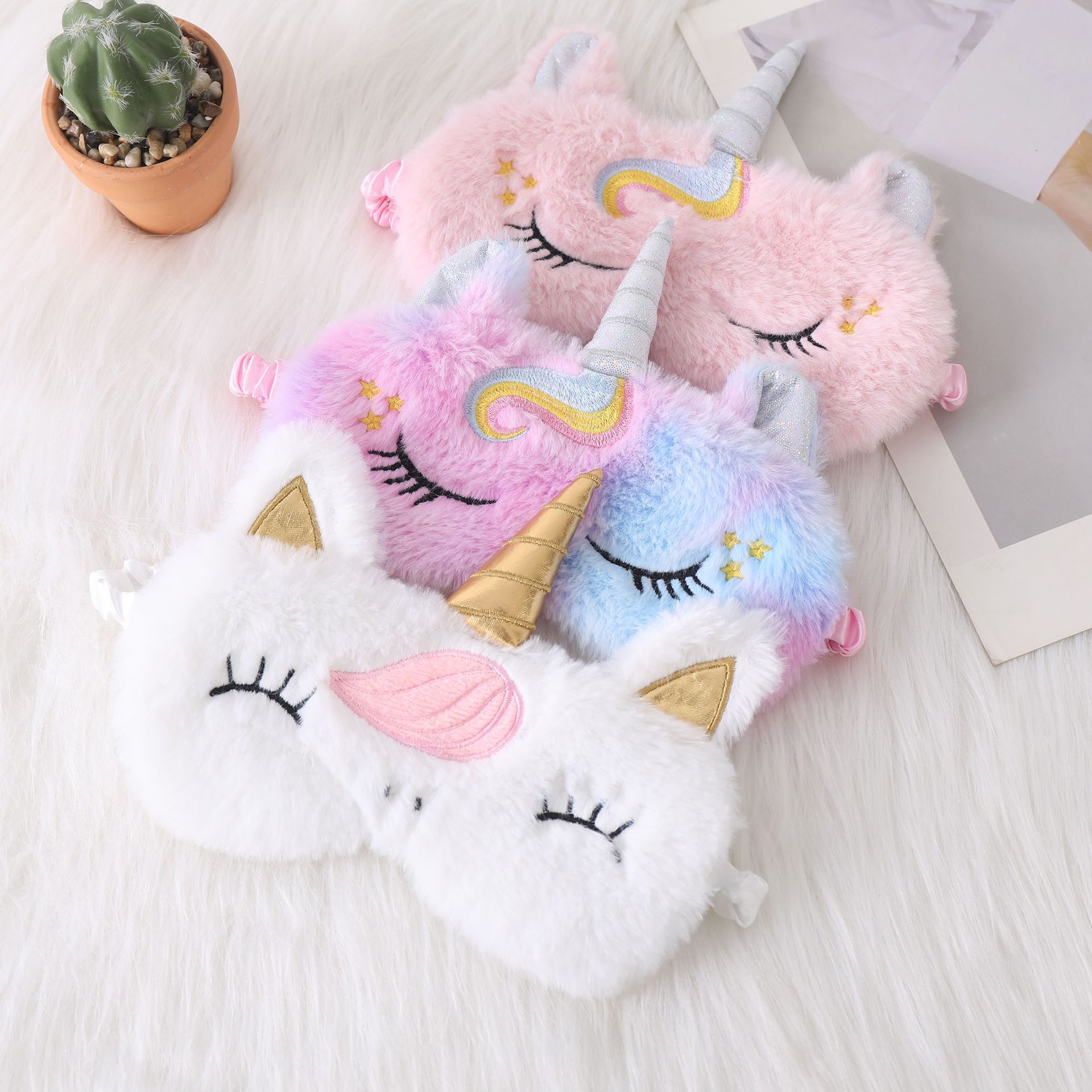 Soft Plush Sleeping Eye Masks  - Travel Accessories Eye Mask のレビューと価格