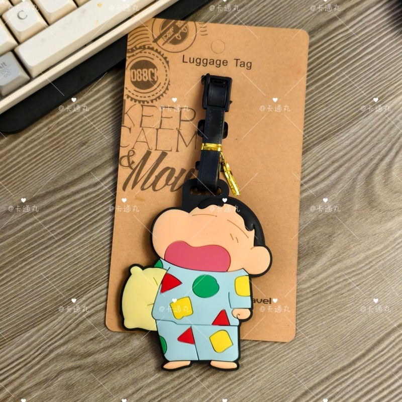 Crayon Shin-chan cartoon anime - Travel Accessories Gadget のレビューと価格