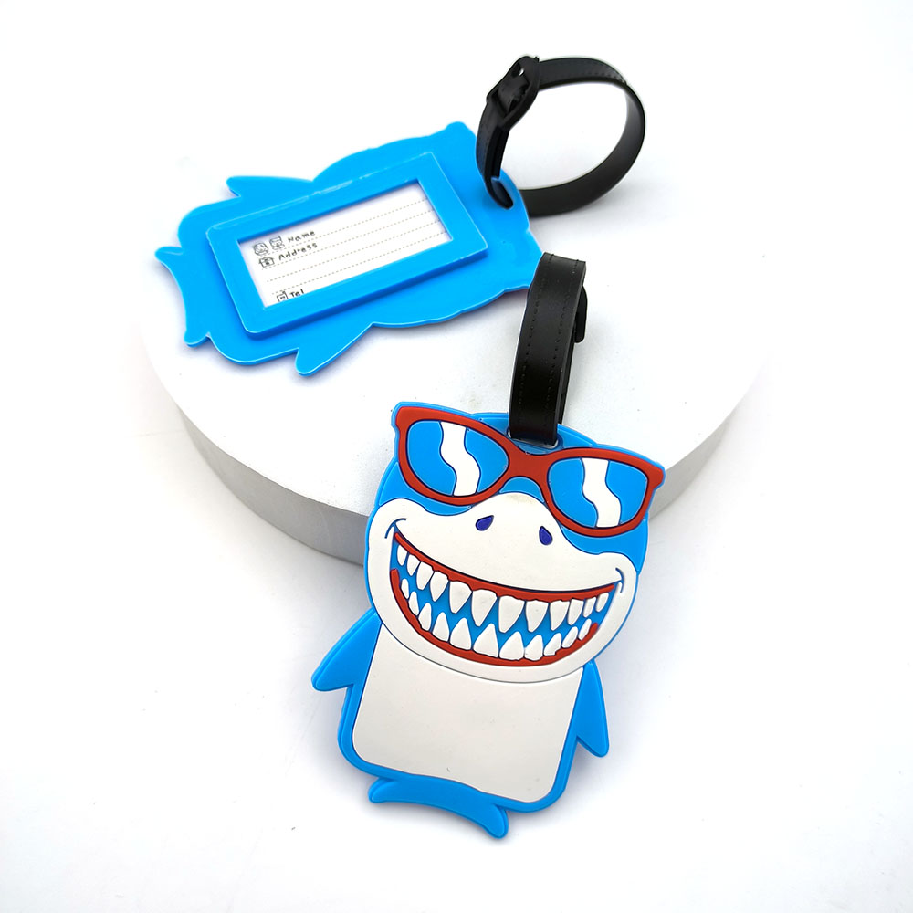 1PCS Cute Shark Luggage Tag Bo - Travel Accessories Essentials のレビューと価格