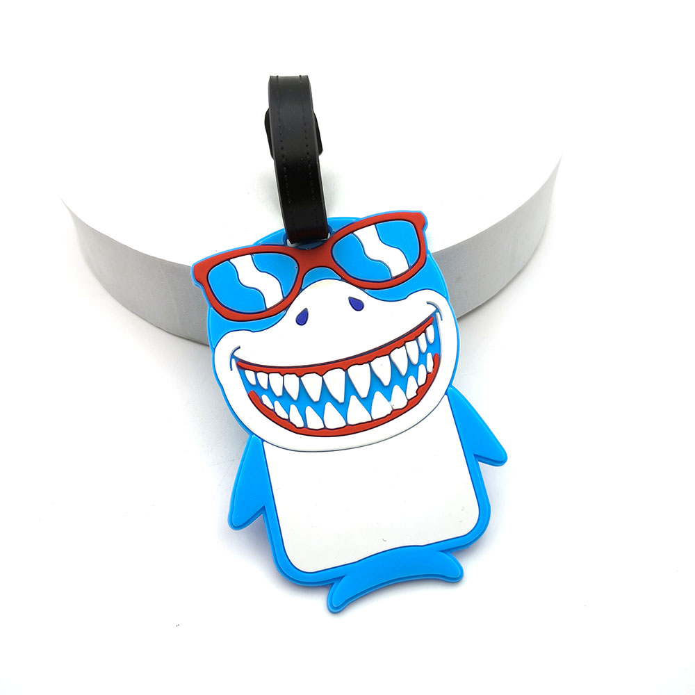 1PCS Cute Shark Luggage Tag Bo - Travel Accessories Essentials のレビューと価格