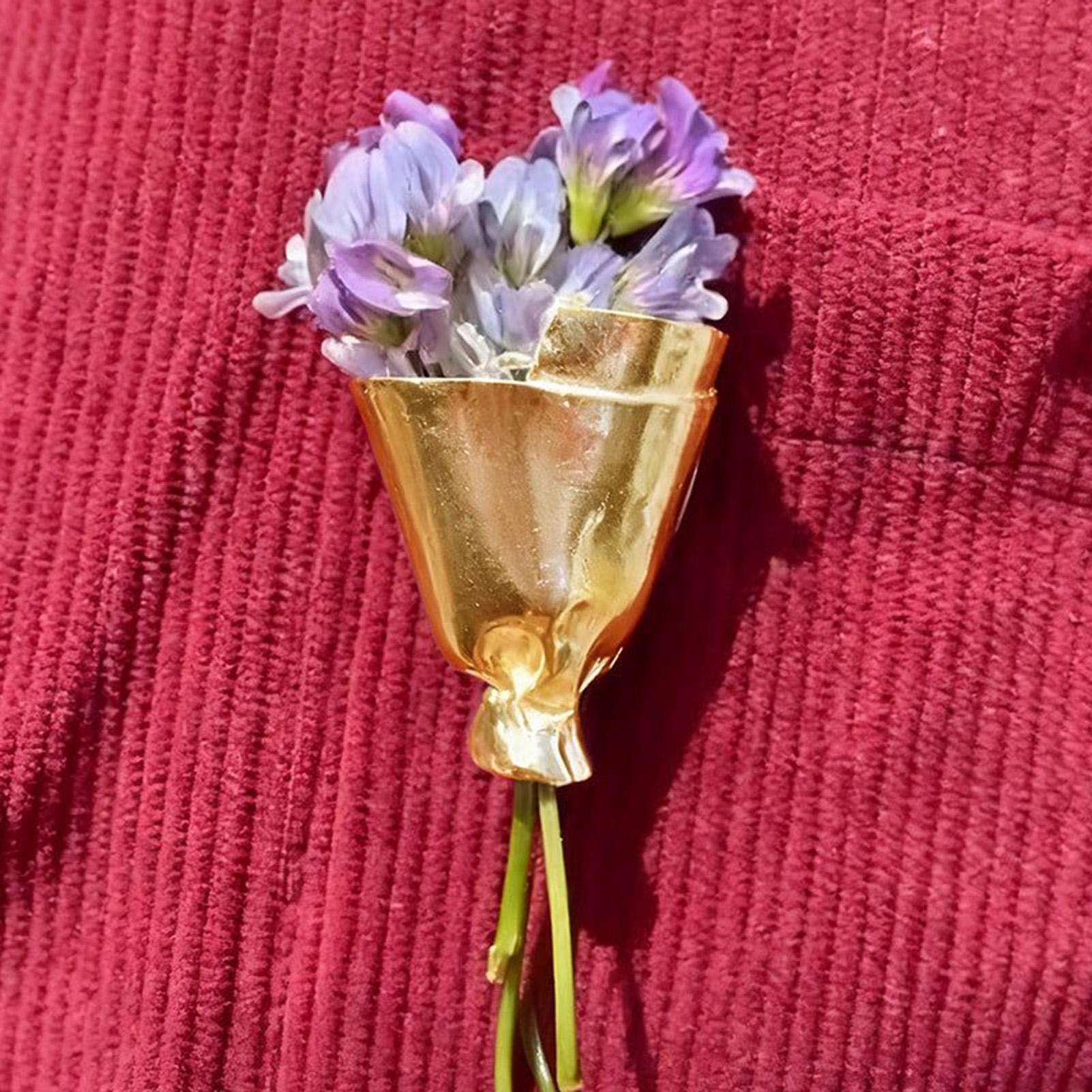 Women Bouquet Clip Wearable Fl - Travel Accessories India のレビューと価格