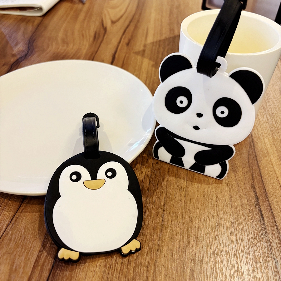 1/2 piece animal panda penguin - Travel Accessories Essentials のレビューと価格